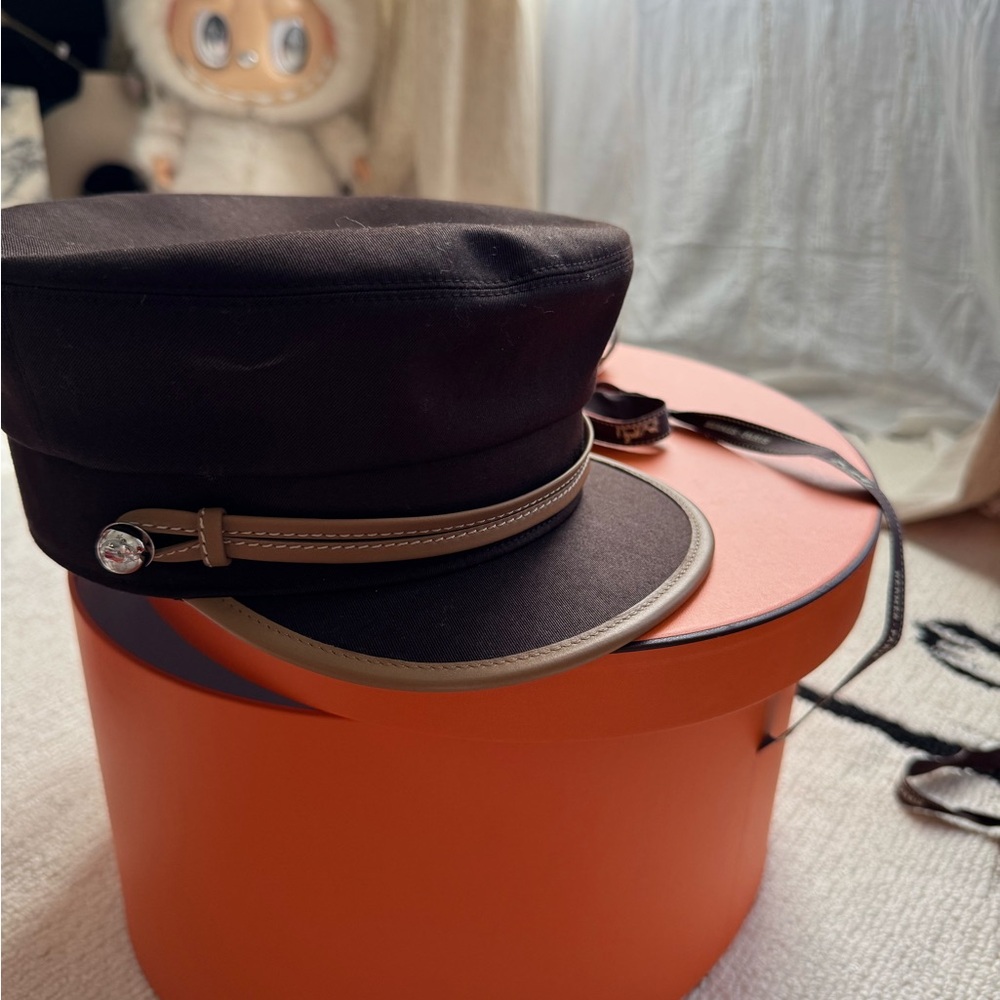 Hermes Black and Tan Cap